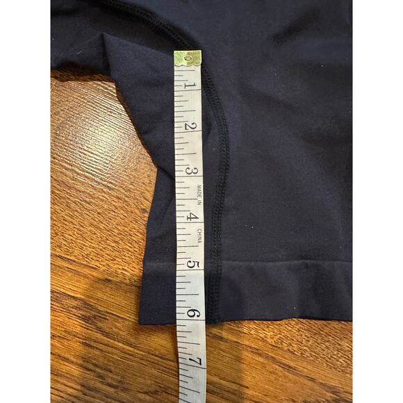 Ingrid & Isabel Women's Maternity Shapewear Black Size M NWT Comfy & Supportive - Picture 5 of 6